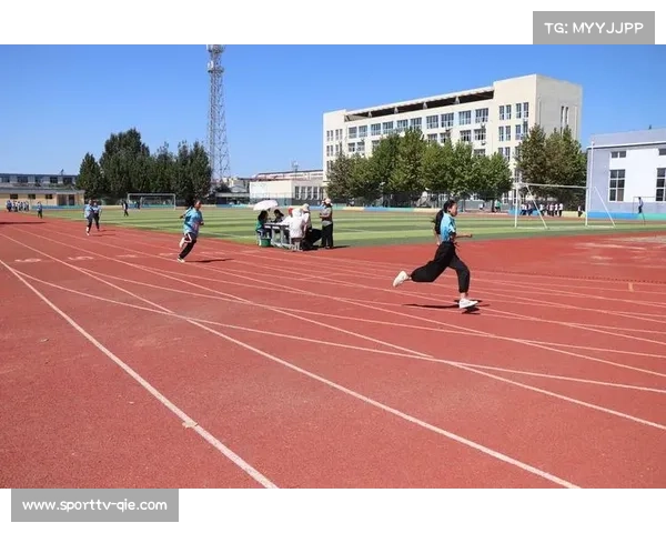 带病夺冠的马宁:朝阳青少年精英赛女双冠军的拼搏瞬间 带病夺冠的马宁:朝阳青少年精英赛女双冠军的拼搏瞬间